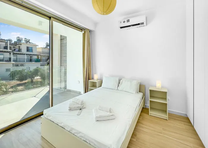 Azure Seaview - Garnet Vila *