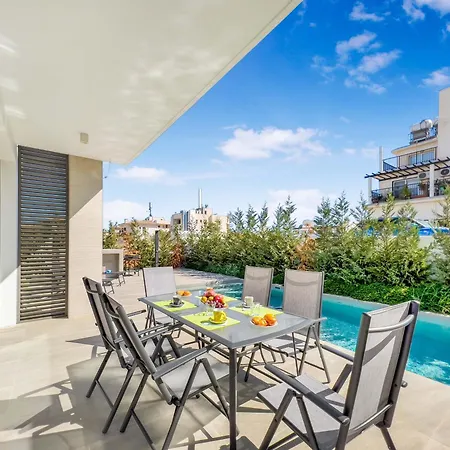 Villa Azure Seaview - Garnet *