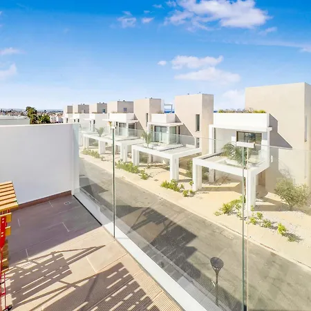 Villa Azure Seaview - Garnet Protaras