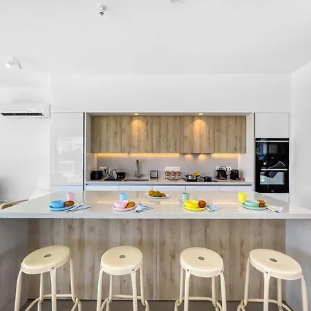 Azure Seaview - Garnet Protaras